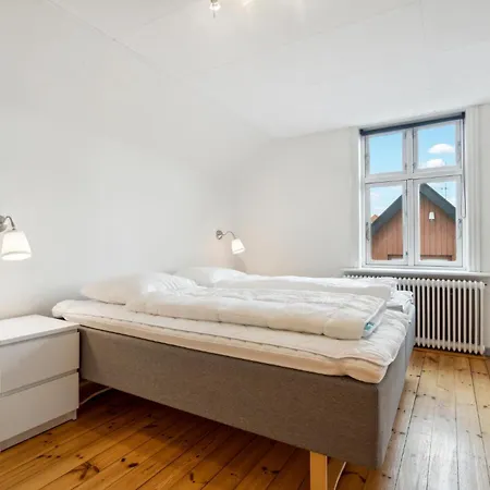 2 Bedroom Awesome Apartment In Ronne Exterior photo
